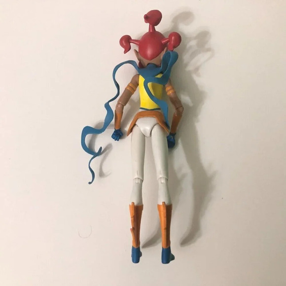 Mysticons  Action Figure Piper 6.5 Inch Figure Playmates - Picture 4 of 15